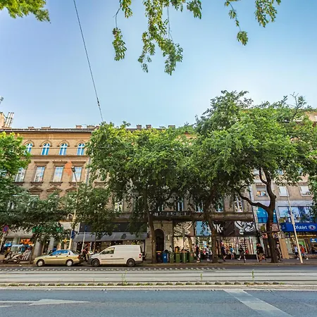 Elizabeth Boulevard Peace Lägenhet *