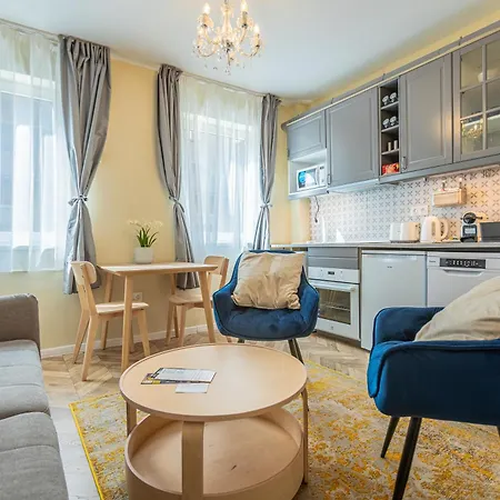 Elizabeth Boulevard Peace Budapešť